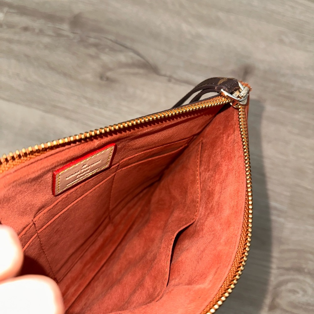 Louis Vuitton Brown Monogram Wristlet Bag, like new - Picture 15 of 17